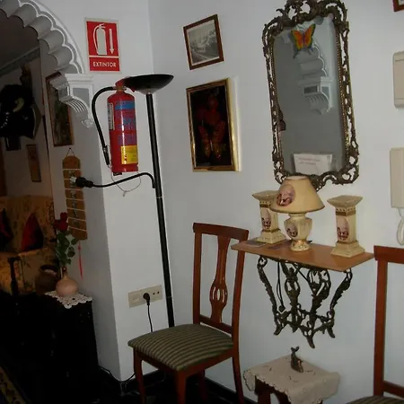 Pension Moni Albayzin Granada